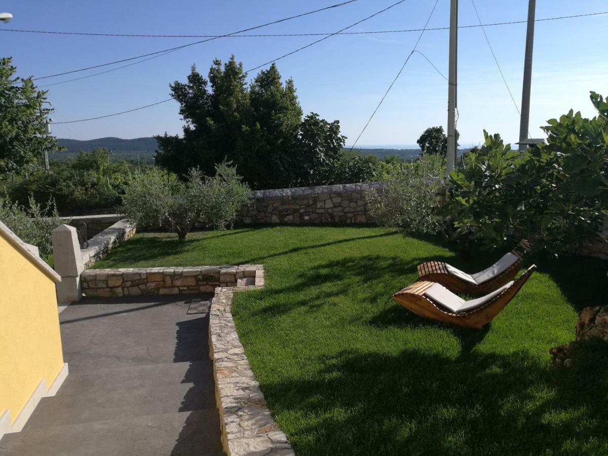 Agriturismo Ostrouska Sgonico المظهر الخارجي الصورة