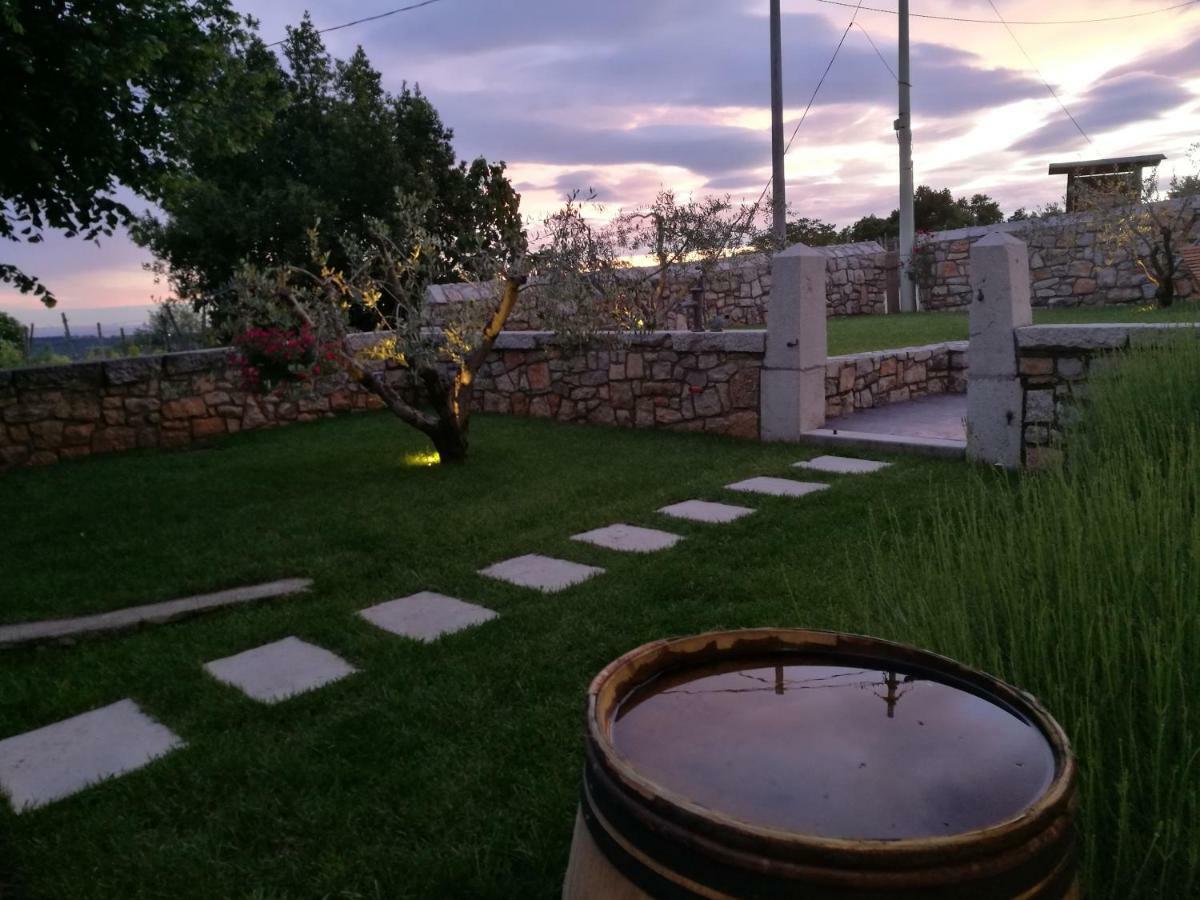 Agriturismo Ostrouska Sgonico المظهر الخارجي الصورة